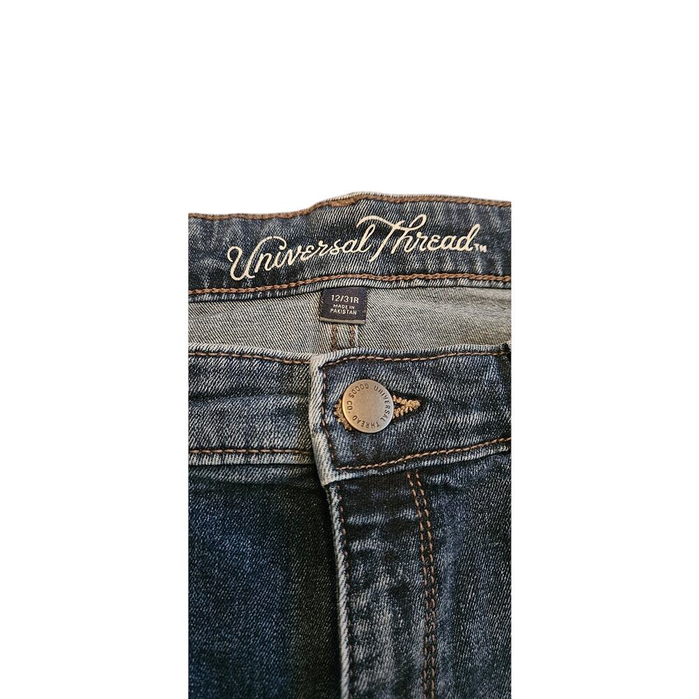 Universal Thread Mid Rise Bermuda Shorts - Picture 2 of 5